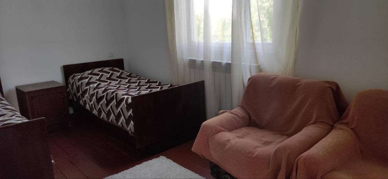 Noosh Guesthouse Ashnak Eksteriør billede